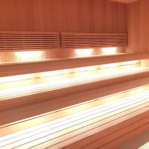 Capsule - Caters To Men ** Ōsaka